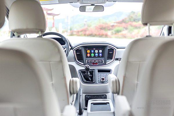 为什么说 瑞风M4是生意人进阶之路的最佳选择？