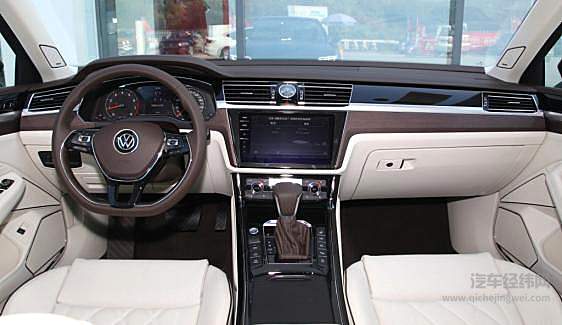 发光LOGO+空气悬架 “大众王”辉昂改款正式发售