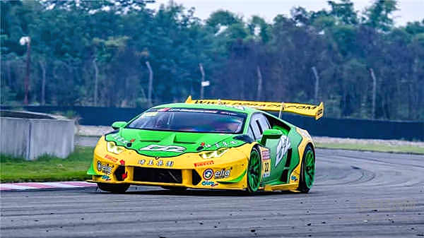 在多弯起伏的赛道上比拼，奥迪、保时捷、兰博基尼哪辆最强？