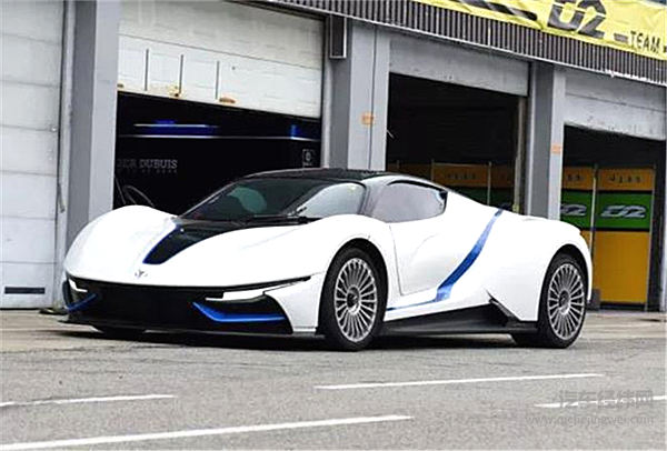 百公里2.9秒！这台中国造的千万级超跑技惊四座！