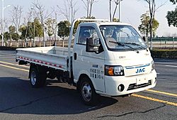 江淮恺达EX6(原帅铃i3) 110kw 4X2 3.79米 栏板式纯电动微卡载货车 (HFC1030PVEV12)55.17kwh