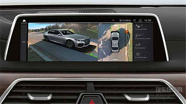 更快更大更亮眼 宝马新7系冲击D级车市场！