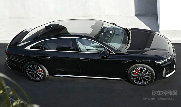 德系积淀 VS 新能源创新 奥迪 A6L和享界 S9谁更懂新时代豪华？