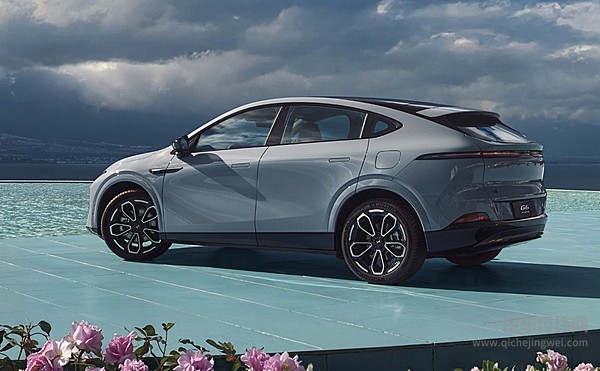 20万级混动SUV天花板之争 小鹏G6增程版和领克08 EM-P谁更懂你？