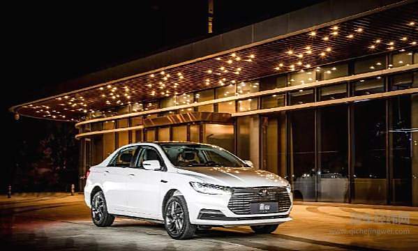 禁售燃油车的脚步越来越近 中外车企加速布局新能源！