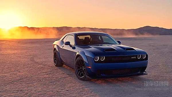 道奇Challenger：同样是过50岁生日 凭啥我就不遭人待见？