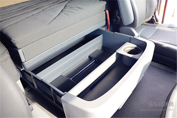 高端重卡之经典：斯堪尼亚G480