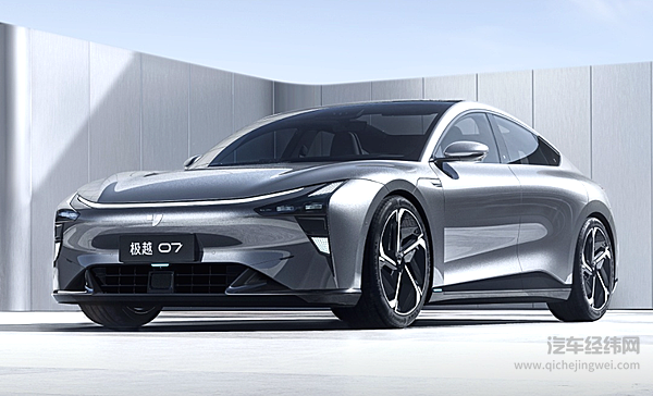 30万元内中大型纯电轿车对决 极越07与极氪001谁表现更好？