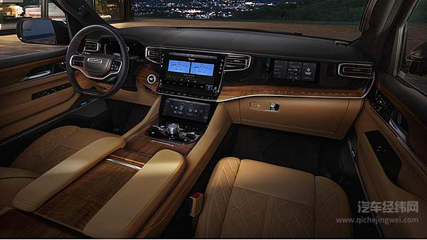 豪华V8车型聚众上线 JEEP大瓦格尼威风不减