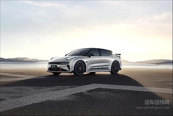 76.9万元起售 正式上市的极氪001 FR是竞争者还是花瓶？