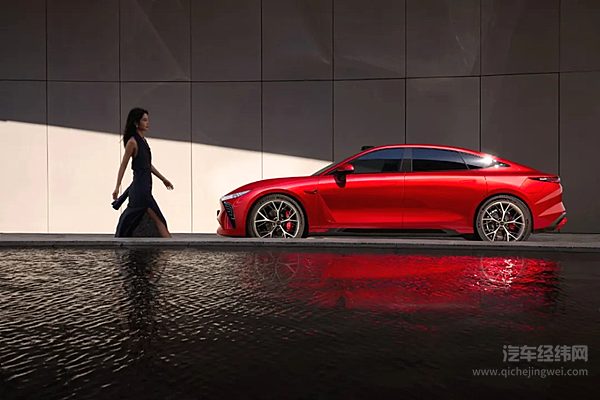 2025款星纪元ES荣获“年度自动泊车优胜奖” 彰显高阶智驾新实力