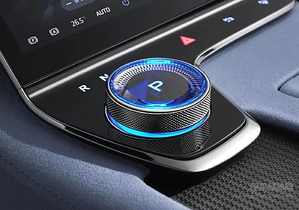 能否挑战BBA？飞凡F7和岚图追光瞄准中大型轿车市场