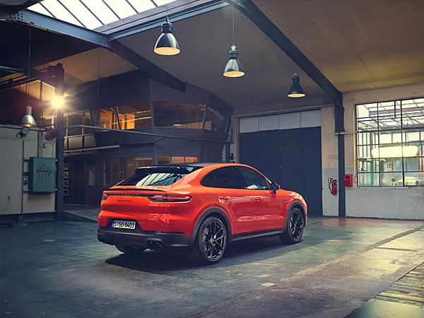 真香预警：姗姗来迟的保时捷Cayenne Coupe