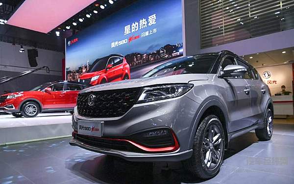 迈向下一个50万 东风风光580红星版上市