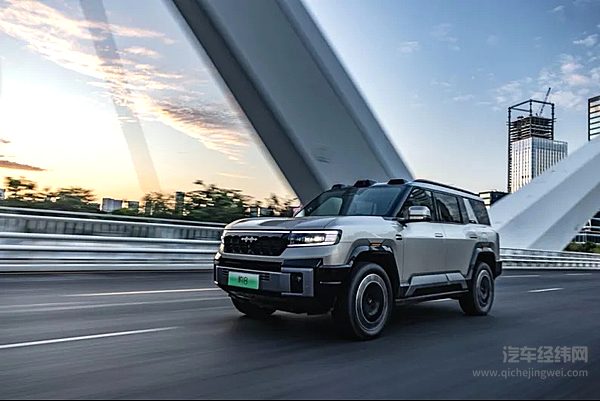 聚合全球顶尖科技 顶级国货方程豹豹8全国城市试驾体验活动正式开启