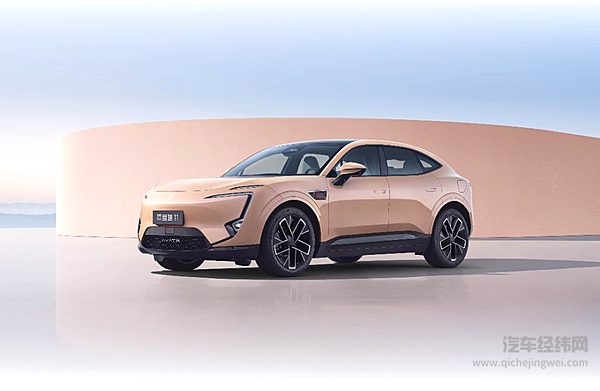  阿维塔11和智界R7玩法一致 哪一款实力更强？