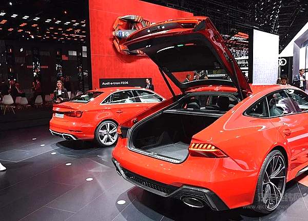 国产奥迪A7L被吐槽 它到底做错了什么？