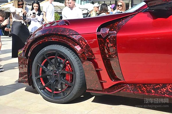 法拉利PurosangueMANSORY定制方案