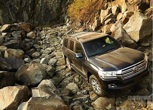 为什么这些车这么多年还在“吃老本”？