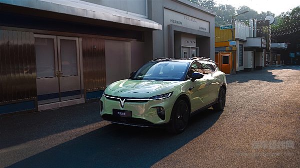 纯电家用SUV双子星 岚图知音与极氪7X谁的吸引力更强？