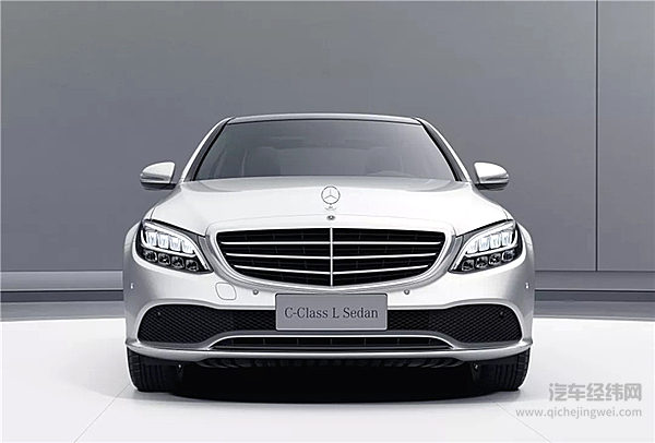开挂的人生需要车市“锦鲤”奔驰C级的助攻！