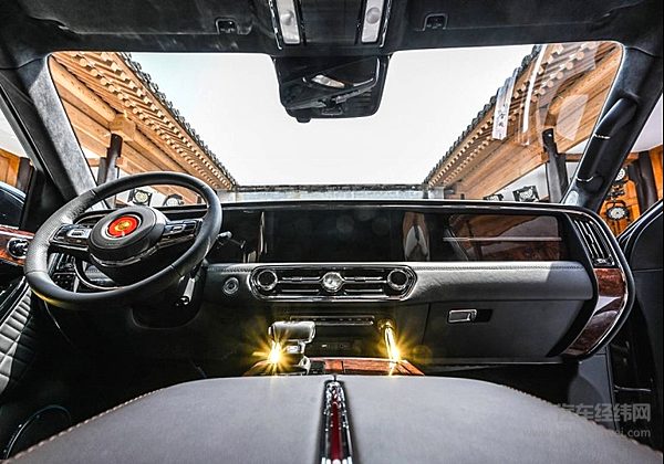 红旗汽车ALL IN新能源初见成效 能否维持国车定位？