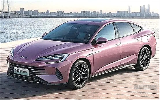 15万级插混轿车二选一 海豹07 DM-i与银河星耀8谁更值得？