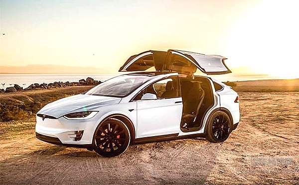 特斯拉或将利用大车队培育自动驾驶神经网络