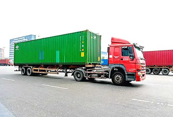 規(guī)范查驗統(tǒng)一標(biāo)準(zhǔn) 四部門升級鮮活農(nóng)產(chǎn)品綠通服務(wù)