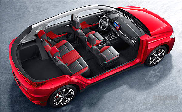 当步入社会的你遇上走出工厂的比亚迪e2