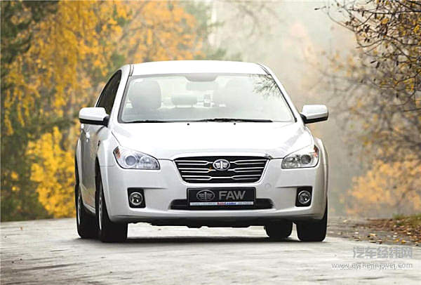 为何一个车标能值三万？起作用的可不只是品牌