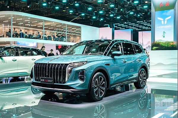 红旗新品齐绽放 全新红旗L5启动预订 红旗E001开启盲订 红旗H6荣耀上市