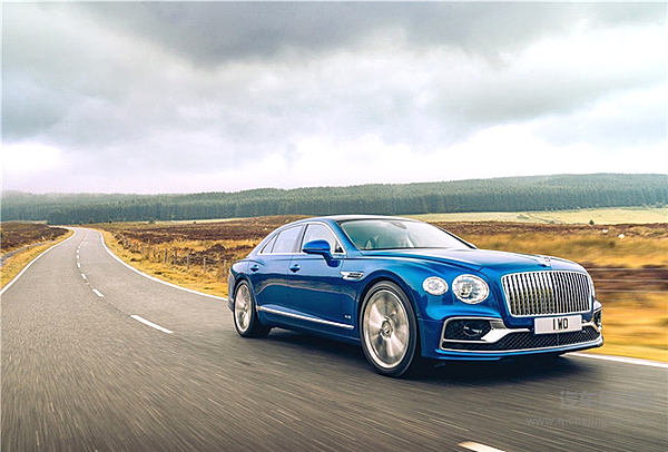 宾利新款百公里加速3.8S演绎“飞驰人生”！