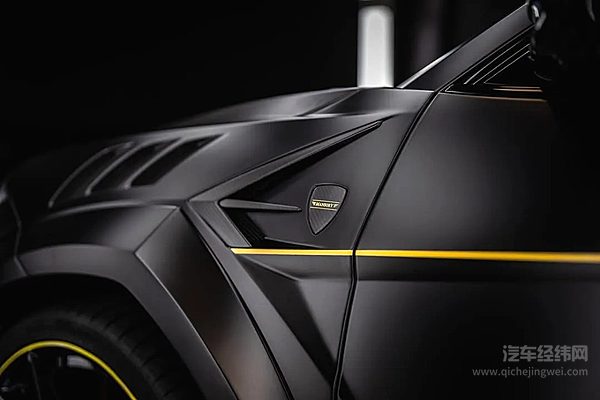 兰博基尼URUSMANSORY定制版