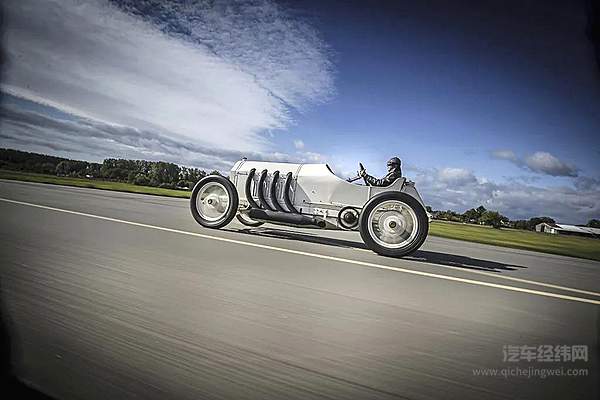 比飞机还快的奔驰？我想知道驾驶它的感觉如何