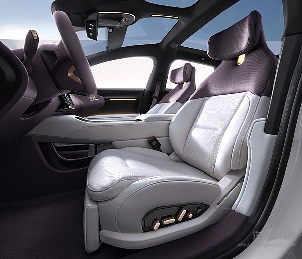 智能座舱蔚然成风 未来将如何发展？