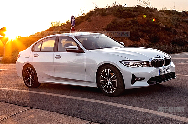 百公里加速5.9秒的电车！宝马330e亮相2019洛杉矶车展