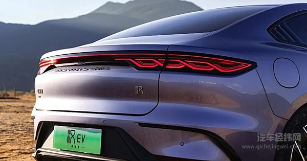 纯电中大型轿车对决 银河E8能用实力阻击汉EV？