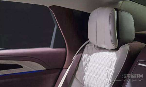 新红旗帝都燃情 H9树立当代中国C+级车全新标杆！