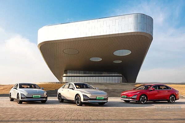 购车享至高4万元优惠 五菱星光累计减碳9.8万吨 为实现双碳目标贡献力量