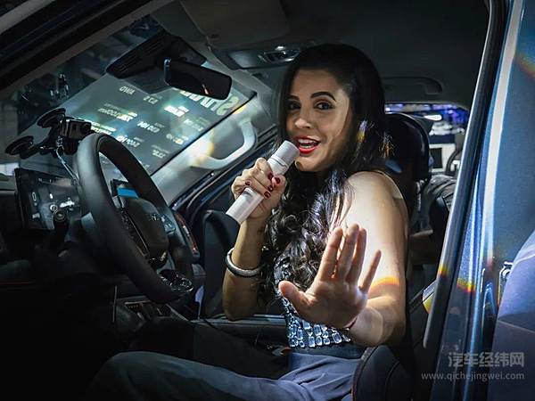 BYDSHARK在哥斯达黎加EXPOMOVIL车展发布