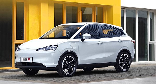 国补退坡倒计时：小鹏保价冲销量 上汽大众自掏腰包再加码