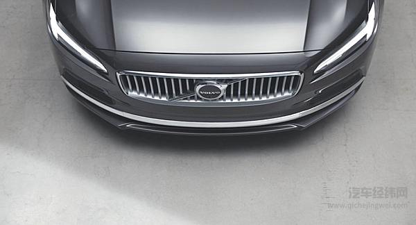 豪华中大型轿车二选一 沃尔沃S90和红旗H9谁更胜一筹