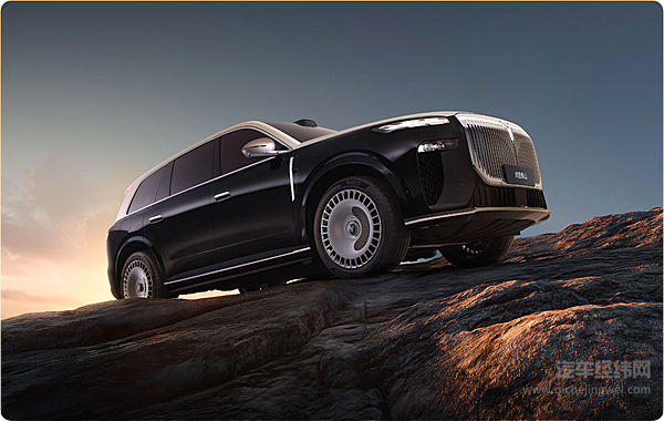 岚图泰山首秀 黑科技加持重塑高端SUV竞争格局