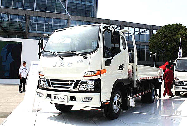 駿鈴地庫(kù)車家族——穿街入地 全能出擊！