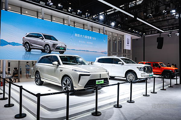 理想L8的挑战者 魏牌蓝山能否力挽狂澜？