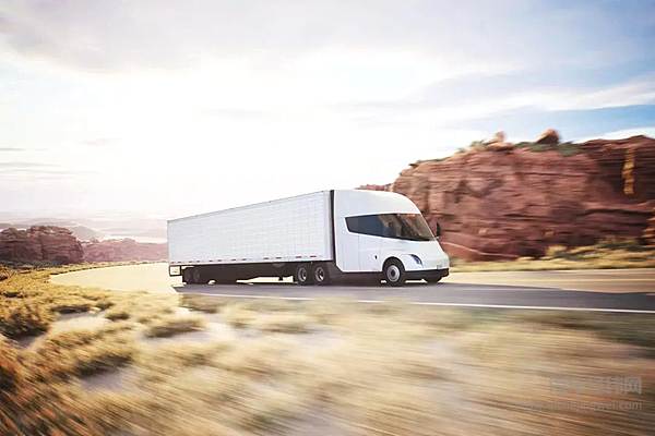 即将正式交付 特斯拉Semi能否颠覆商用车市场？