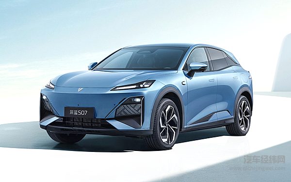 15万元左右可入手 深蓝S07和极狐阿尔法T5哪一款更划算？