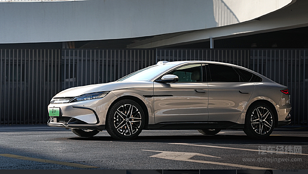 2026春节补能大考 充电换电火爆背后续航焦虑真的消失了吗？