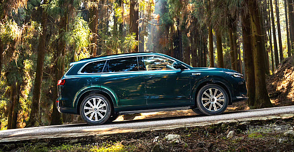 当900V快充遇上华为智驾 乐道L90和问界M7谁藏着更多用车小心思？